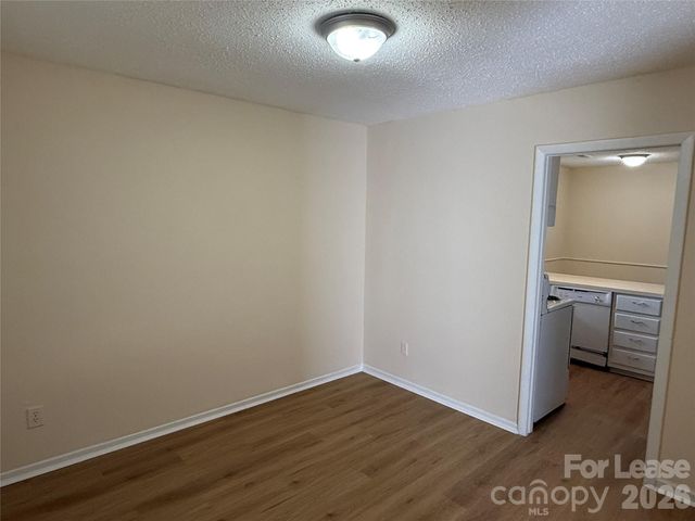 6341 Round Hill Road, Charlotte, NC 28211