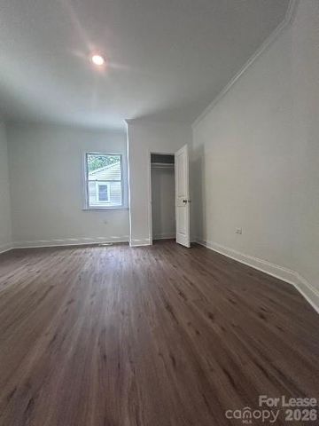 2634 S Calvary Street B, Gastonia, NC 28052