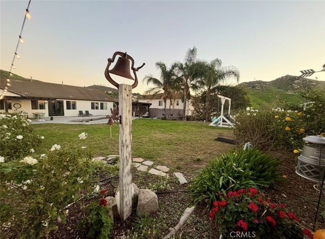 3070 Crestview Drive, Norco, CA 92860