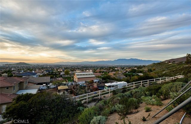 3070 Crestview Drive, Norco, CA 92860