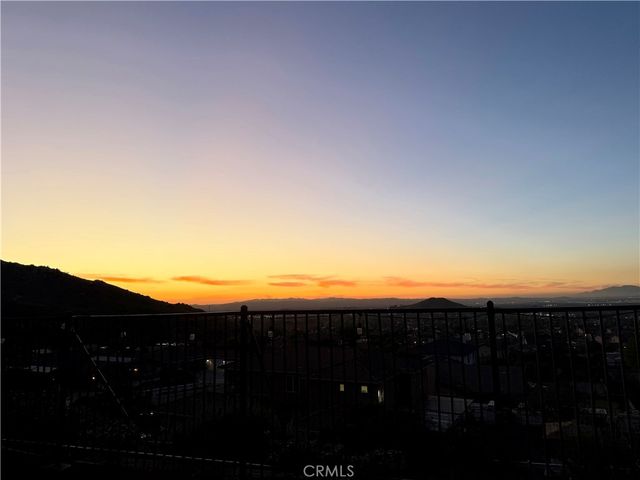 3070 Crestview Drive, Norco, CA 92860