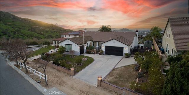 3070 Crestview Drive, Norco, CA 92860