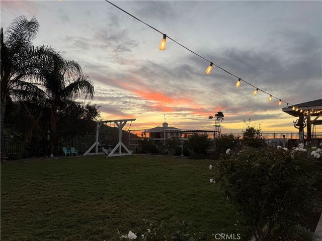 3070 Crestview Drive, Norco, CA 92860