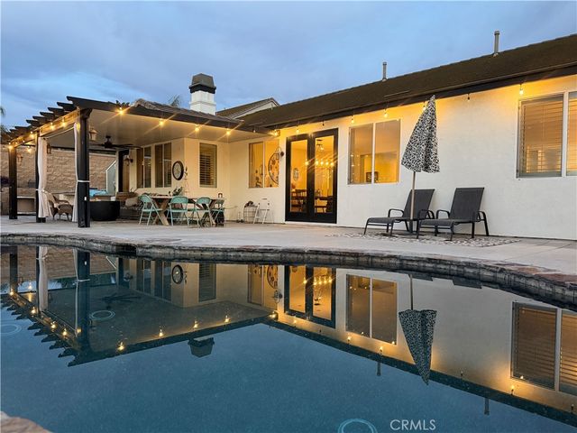 3070 Crestview Drive, Norco, CA 92860