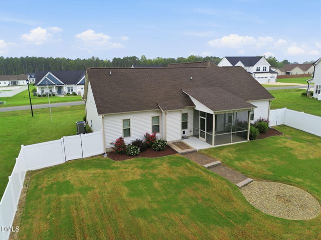 237 Carolina Landing Drive, Zebulon, NC 27597