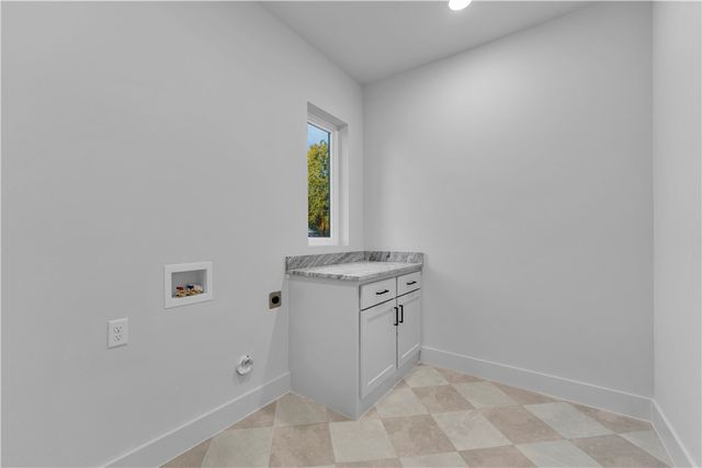 502 Concord Street, Lowell, AR 72745