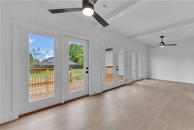 502 Concord Street, Lowell, AR 72745