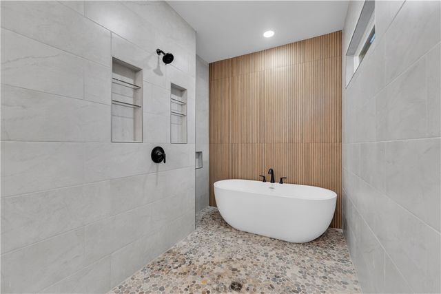 502 Concord Street, Lowell, AR 72745