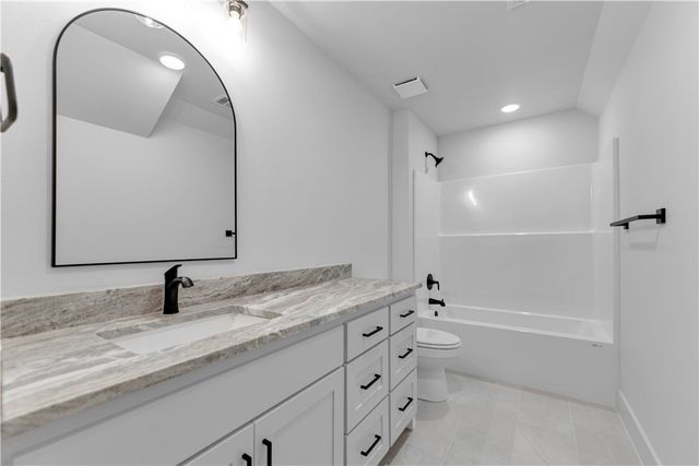 502 Concord Street, Lowell, AR 72745