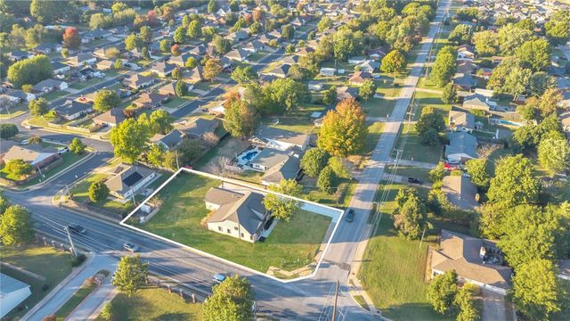 502 Concord Street, Lowell, AR 72745