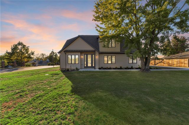 502 Concord Street, Lowell, AR 72745