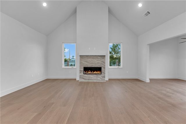 502 Concord Street, Lowell, AR 72745