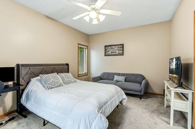 1332 126th Avenue NW, Coon Rapids, MN 55448