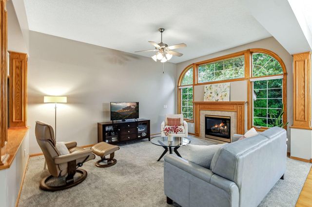 1332 126th Avenue NW, Coon Rapids, MN 55448