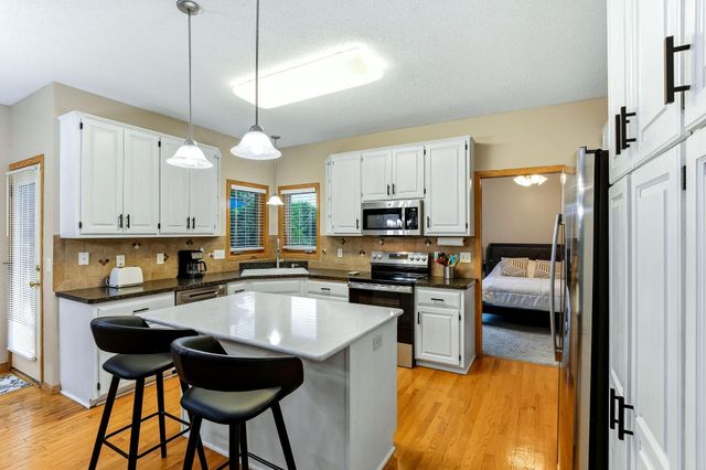 1332 126th Avenue NW, Coon Rapids, MN 55448