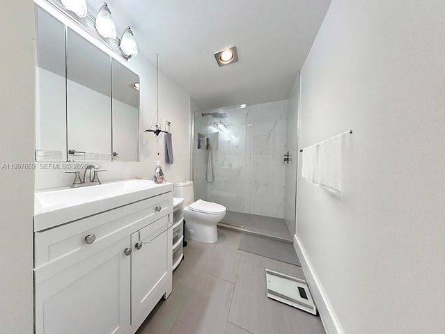 1400 NE 54th St 306, Fort Lauderdale, FL 33334