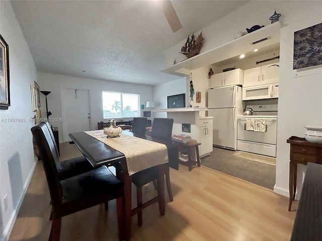 1400 NE 54th St 306, Fort Lauderdale, FL 33334