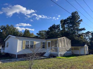 726 Oliver Dr., Murrells Inlet, SC 29576