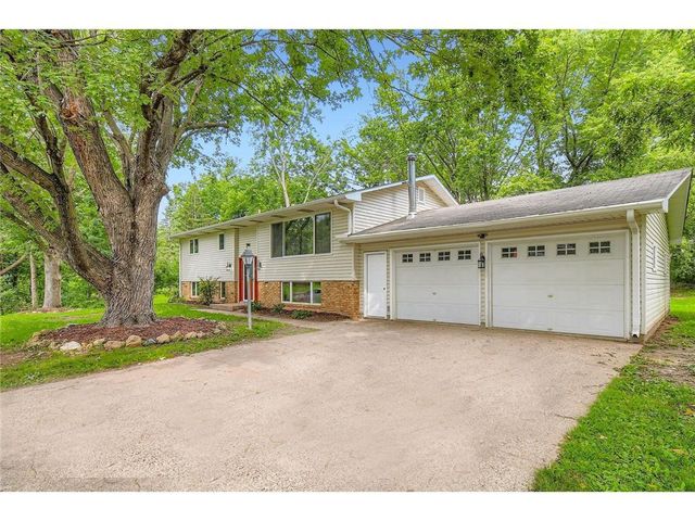 367 Foster Street, River Falls, WI 54022