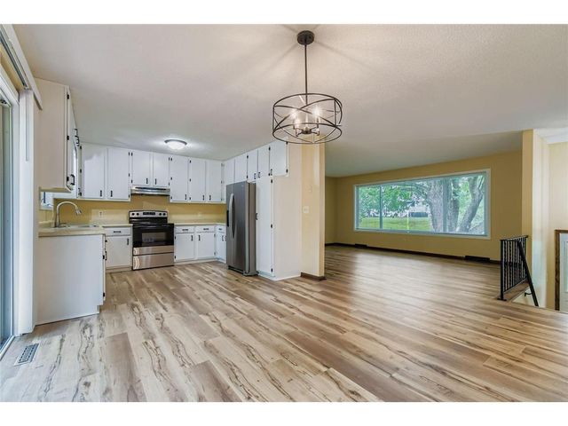 367 Foster Street, River Falls, WI 54022