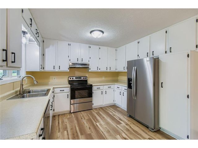 367 Foster Street, River Falls, WI 54022