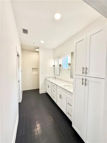 860 Grimes Street, Mobile, AL 36610