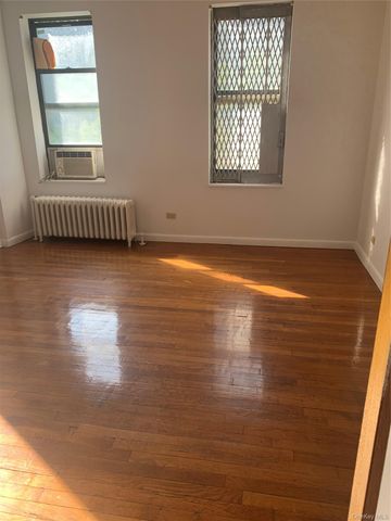 3975 56th Street 4A, Woodside, NY 11377