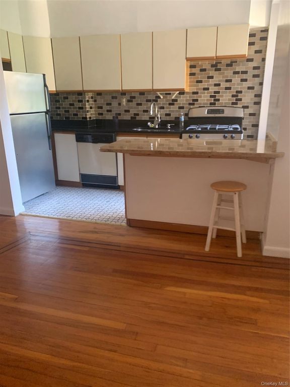 3975 56th Street 4A, Woodside, NY 11377 — photo 3