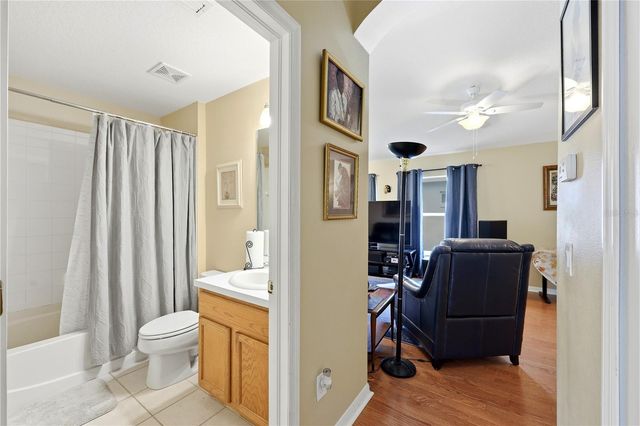 18165 CANAL POINTE STREET, Tampa, FL 33647