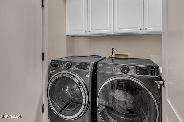 5989 Solstice Drive, Sparks, NV 89436