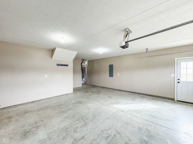 86 Ferndale Drive, Terre Haute, IN 47803