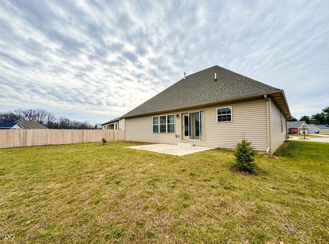 86 Ferndale Drive, Terre Haute, IN 47803