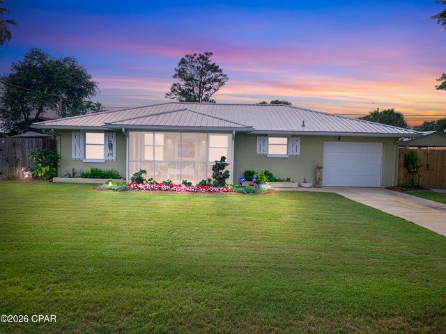 313 Jasmine Place, Panama City Beach, FL 32413