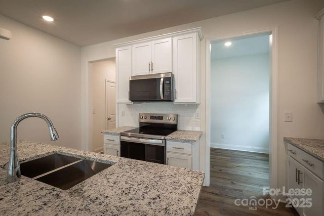 5021 Cherry Gum Court, Matthews, NC 28105