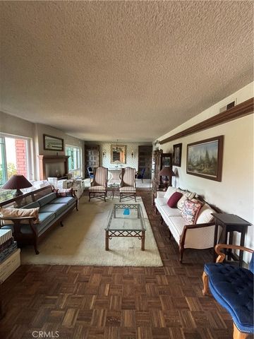 1524 Dover Avenue, Thousand Oaks, CA 91360
