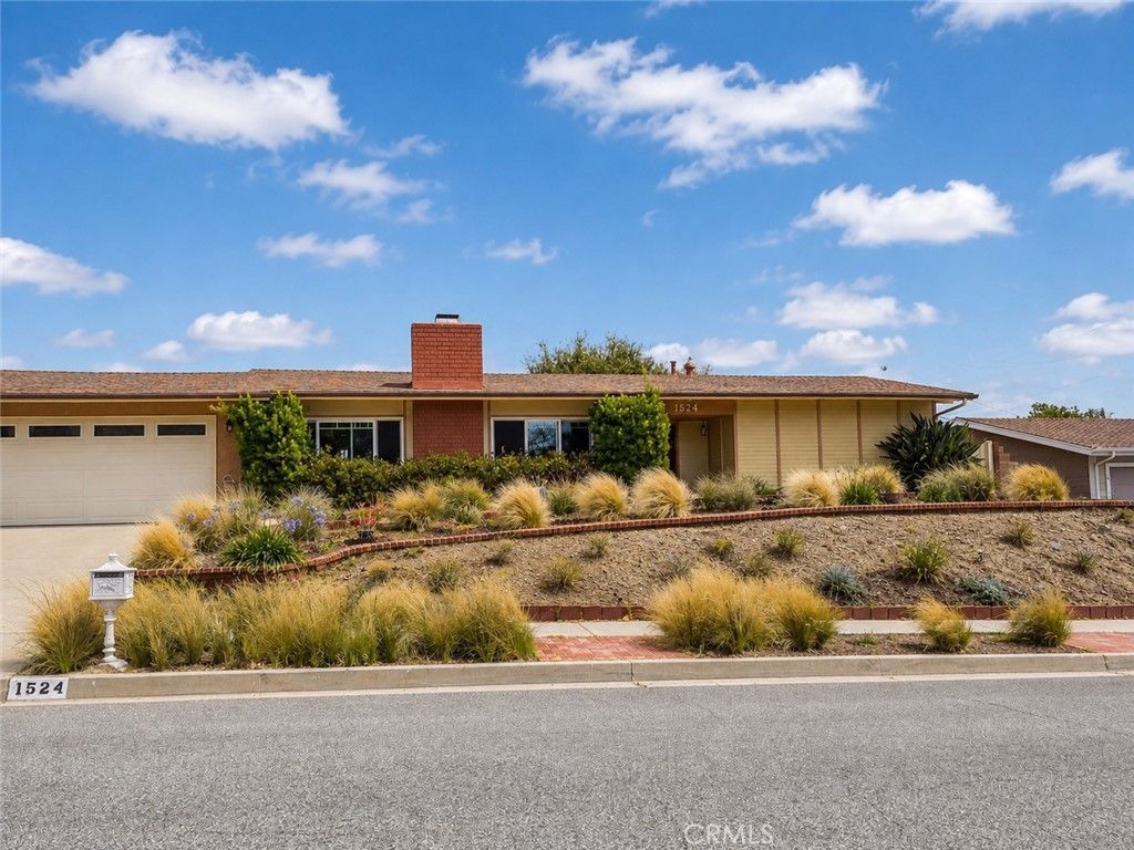 1524 Dover Avenue, Thousand Oaks, CA 91360