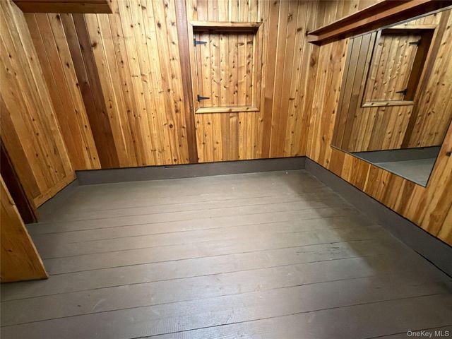 6 Raven Way, Pleasantville, NY 10570