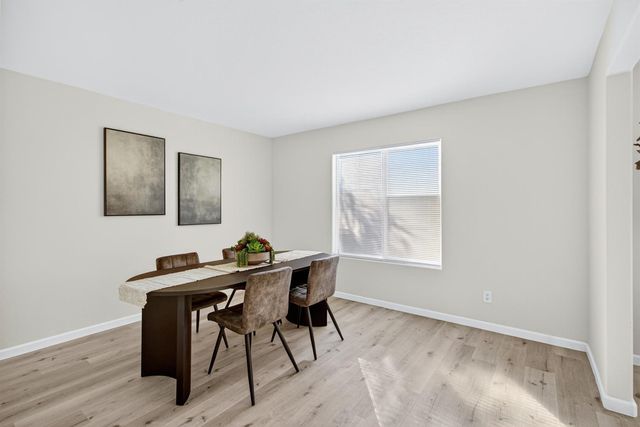 1530 Maryclair Dr, Olivehurst, CA 95961