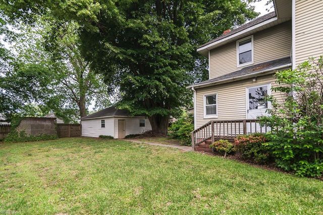 16 S Juniper ST, Hampton, VA 23669