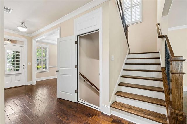 7695 Highland Bluff, Sandy Springs, GA 30328