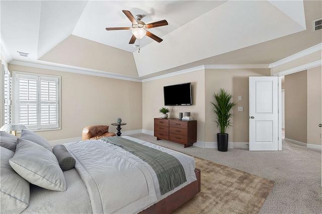 7695 Highland Bluff, Sandy Springs, GA 30328