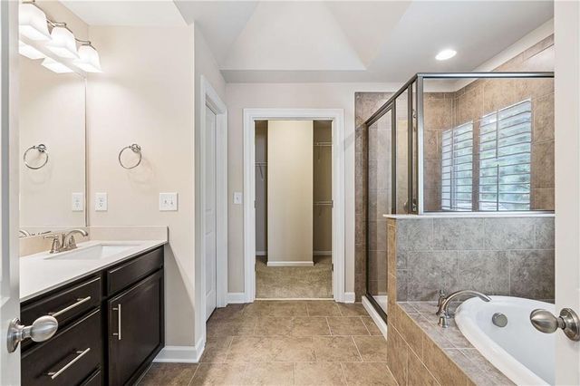 7695 Highland Bluff, Sandy Springs, GA 30328