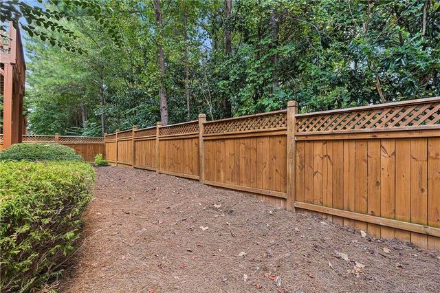7695 Highland Bluff, Sandy Springs, GA 30328