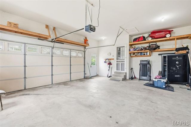 5 Hannah Ridge Trail, Elsberry, MO 63343