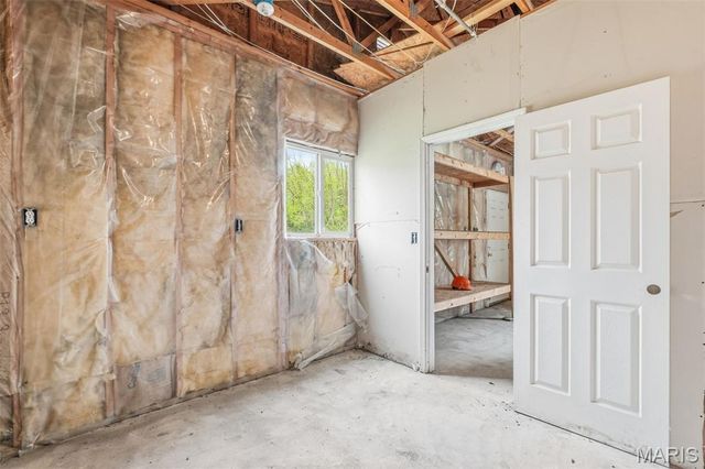 5 Hannah Ridge Trail, Elsberry, MO 63343