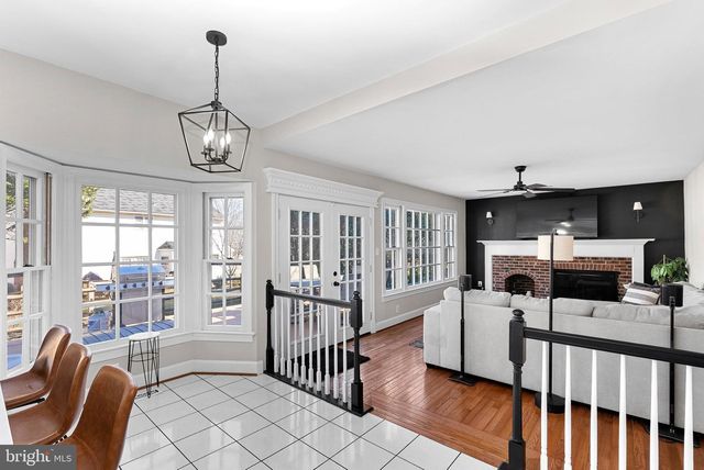 9440 FLOWERDEN LN, Manassas, VA 20110