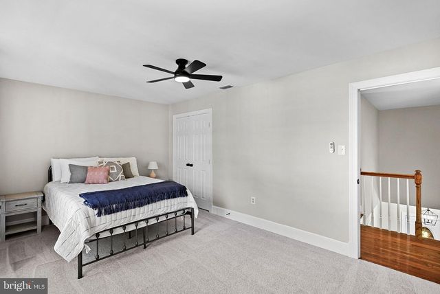 9440 FLOWERDEN LN, Manassas, VA 20110