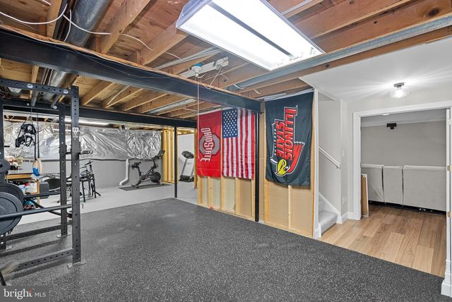 9440 FLOWERDEN LN, Manassas, VA 20110