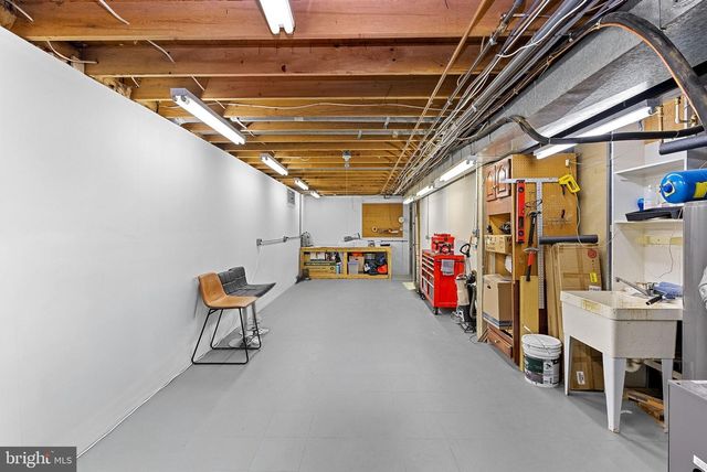 9440 FLOWERDEN LN, Manassas, VA 20110