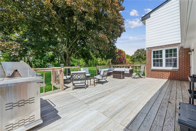 1247 Old Leechburg Rd, Plum Boro, PA 15239